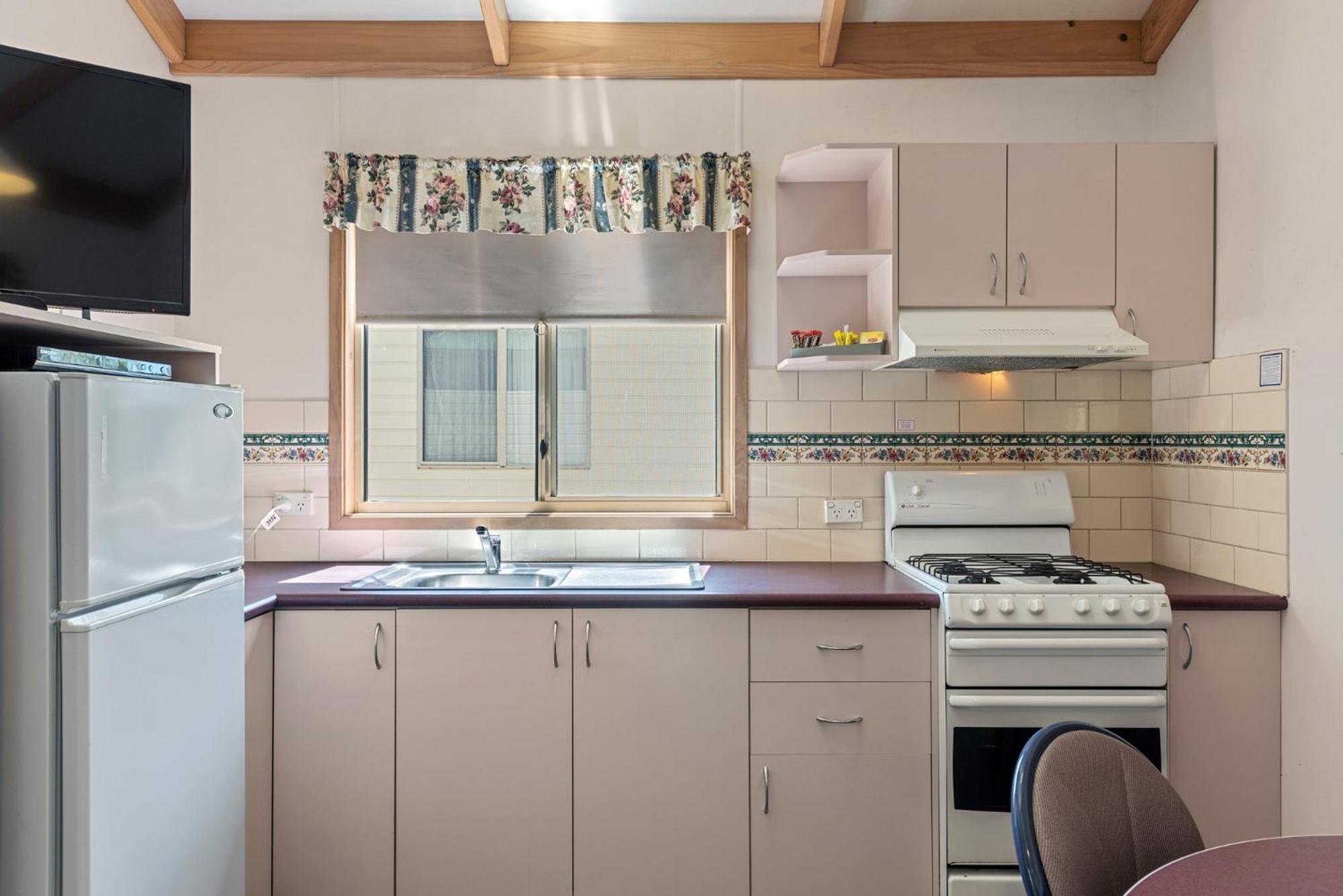 Discovery Parks - Jindabyne Room photo